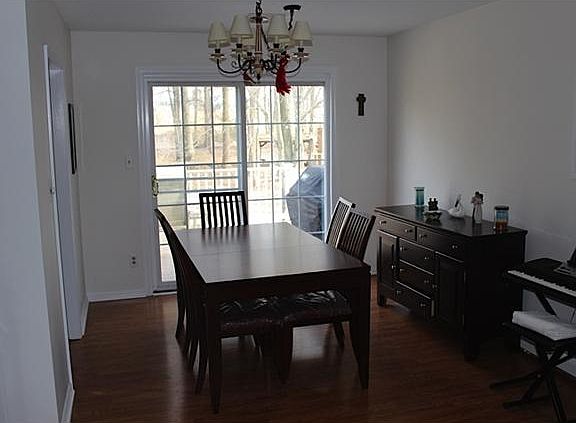 4th image of 143 W Sherwood Dr