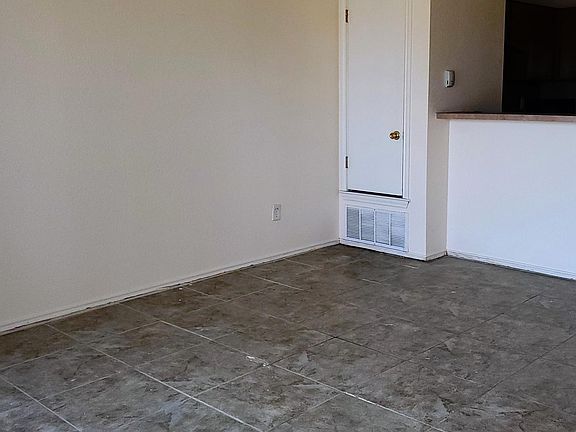 5th image of 4603 Hudson Dr #C