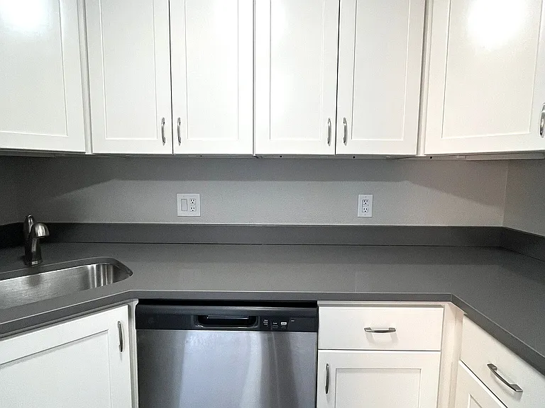 Oak North Apartments — Photo 102