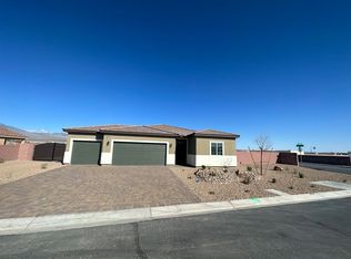 1621 S Pinedale St, Pahrump, NV 89060