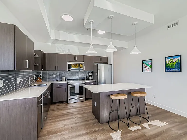 1707 Walnut St #104 — Photo 11