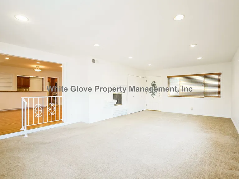 1636 W Maxzim Ave — Photo 8