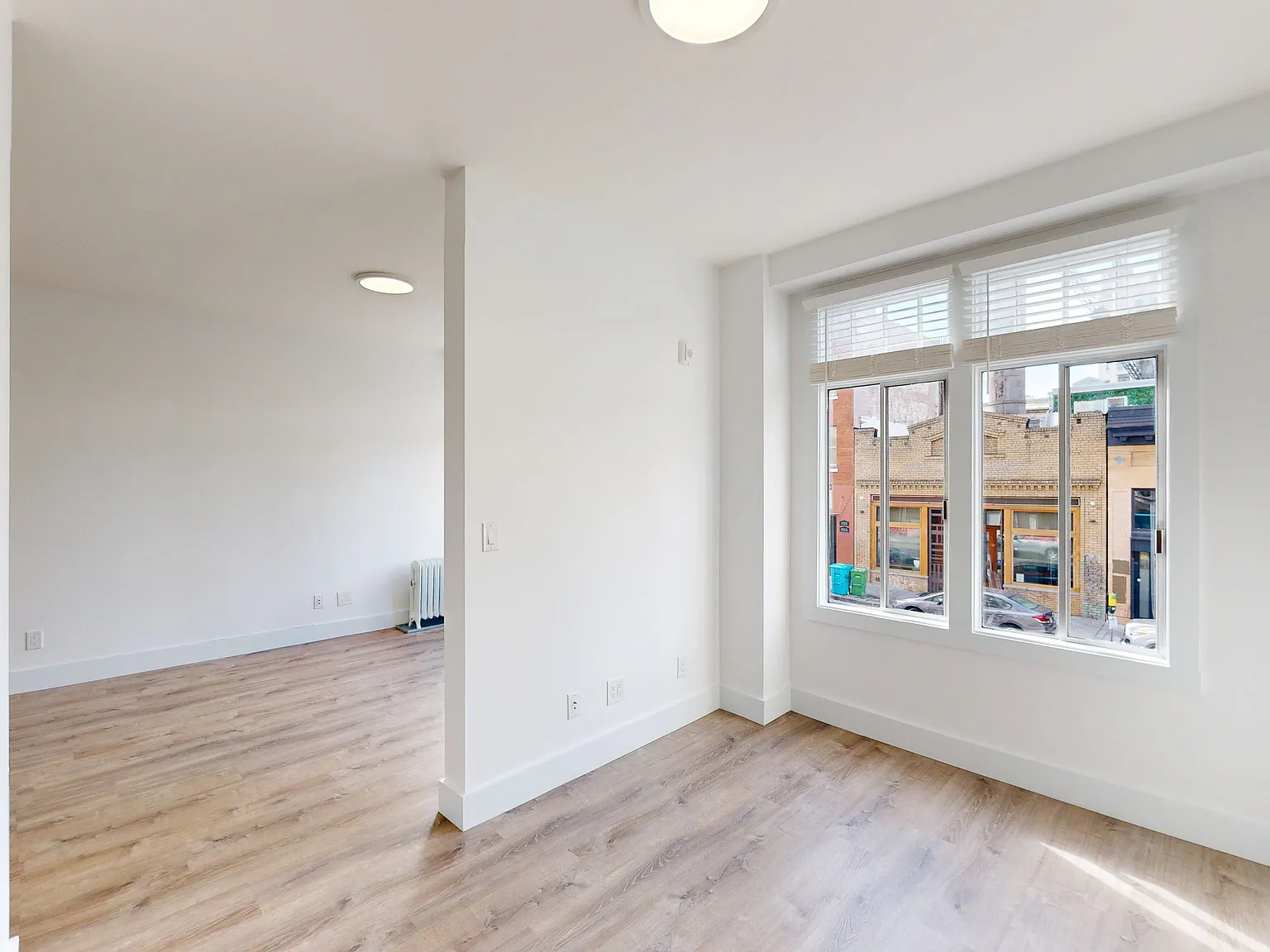 Remodeled Junior 1BR with Island Kitchen & In-Unit Laundry in Lower Nob Hill — Photo 3