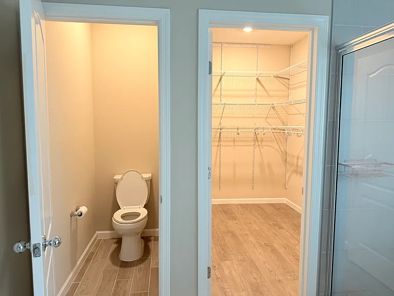 1604 Mathews Manor Dr — Photo 15