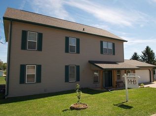 103 North St, Ridgeway, WI 53582