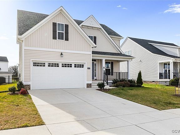 2nd image of 7605 Royal Crown Ct