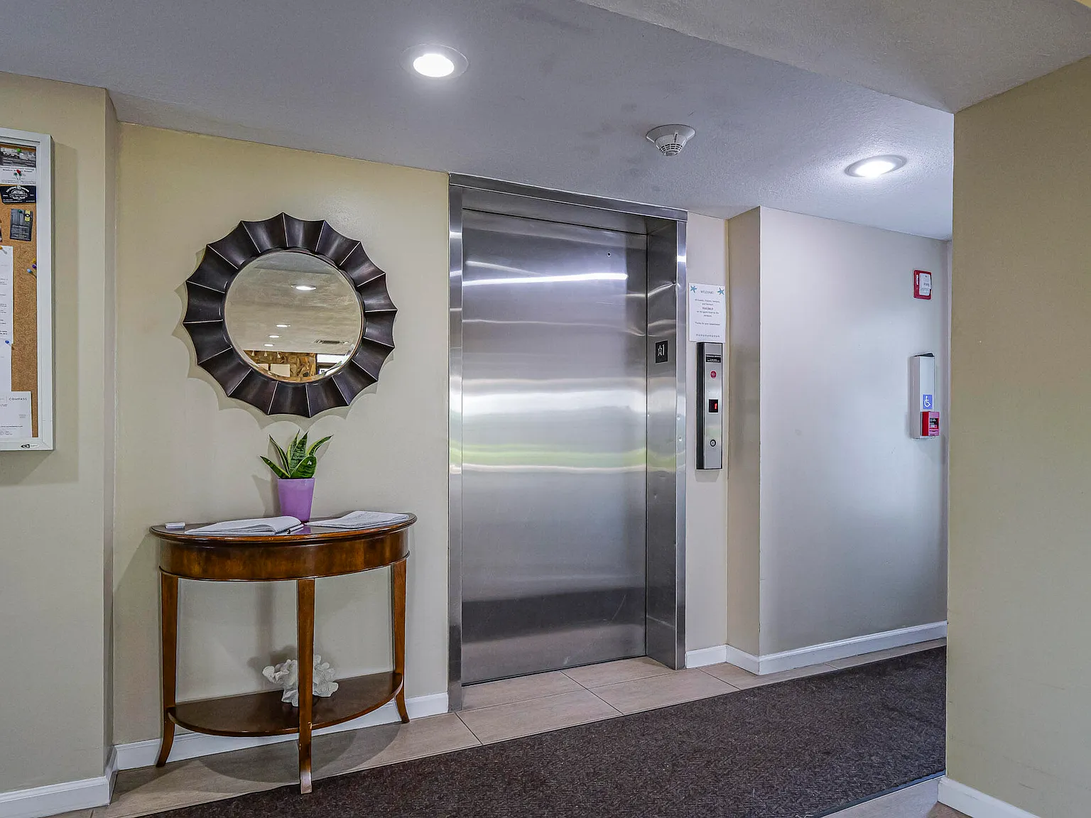 2 bed, 2.0 bath, 1000 sqft, $5,000 — Photo 3