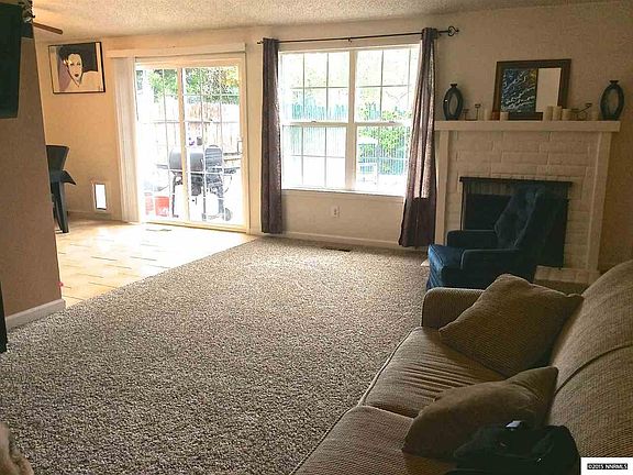5th image of 744 Glen Meadow Dr