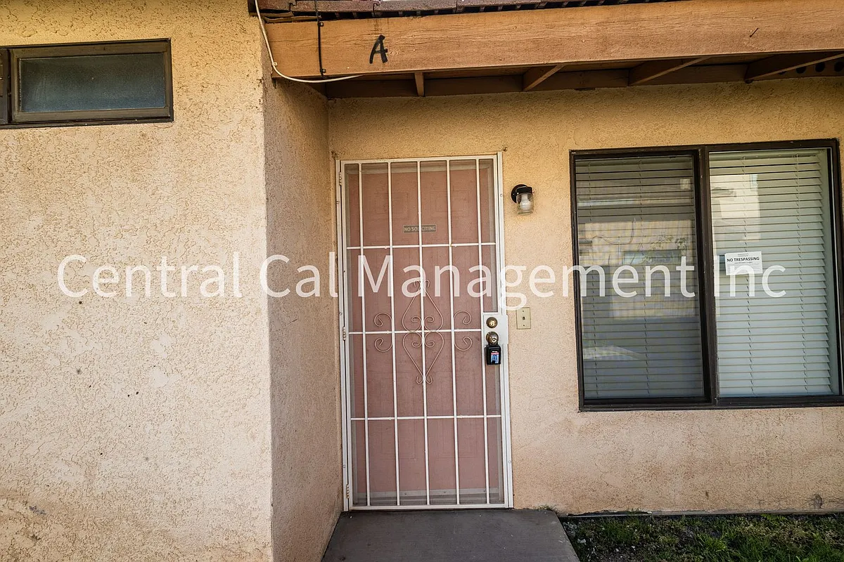 Building Photo - 8404 Laborough Dr
