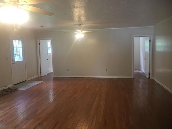 2 bedrooms off of living room
