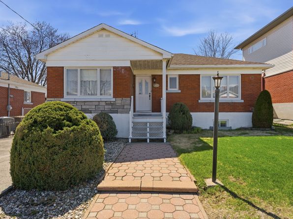 48 Rue St, Laval, QC H7N 4X4