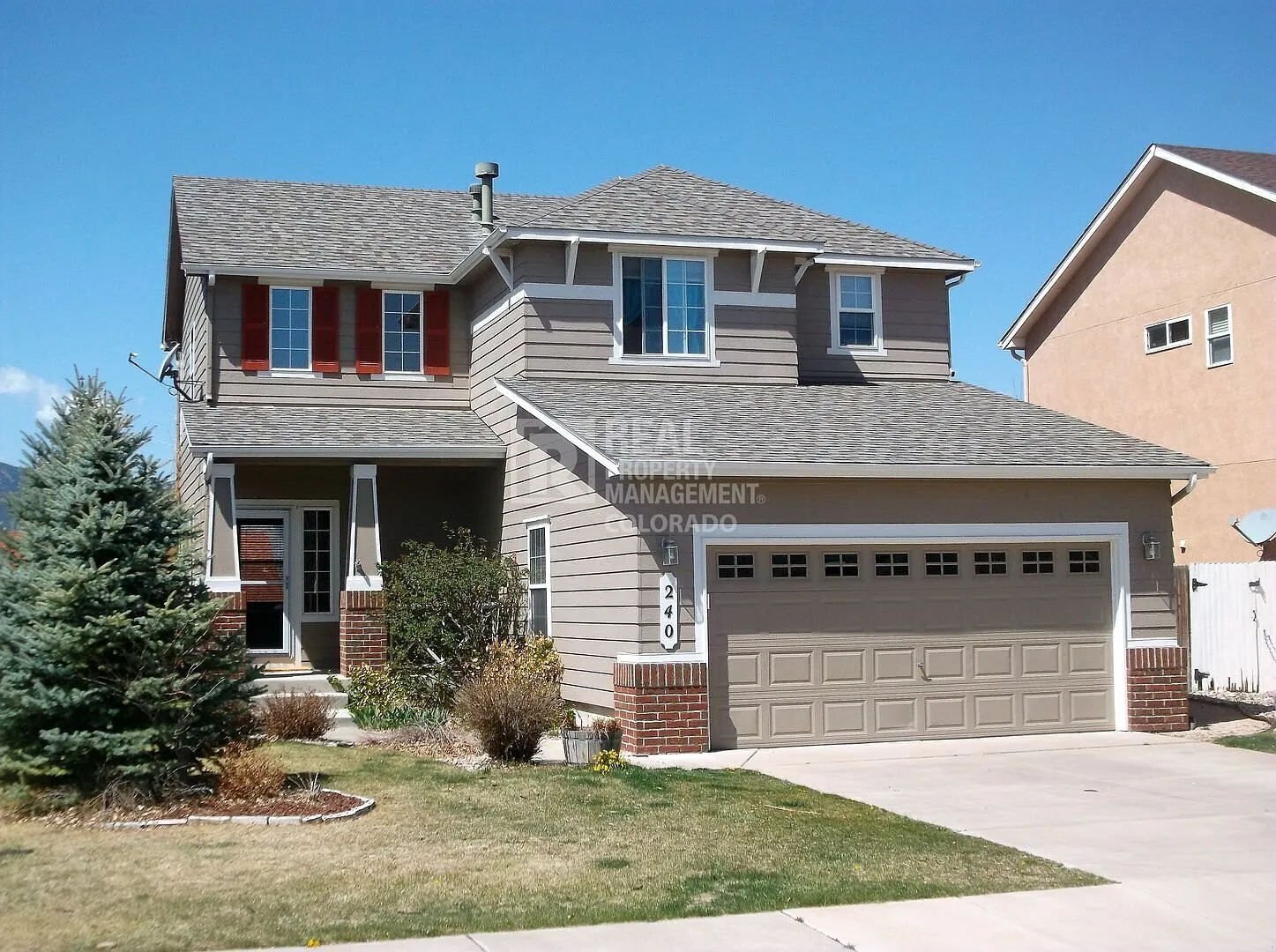 Stunning Home in Colorado Springs — Photo 1