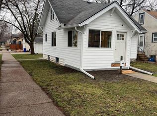 1441 Pascal St N, Saint Paul, MN 55108