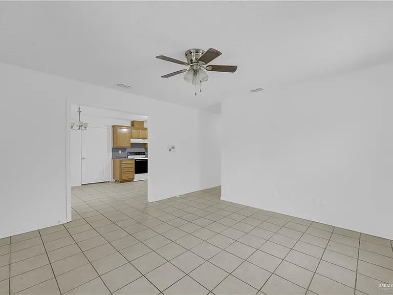 4125 Goldenrod Ave — Photo 3