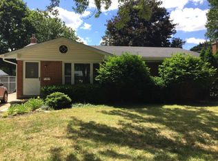 463 Hollywood Dr, Saline, MI 48176