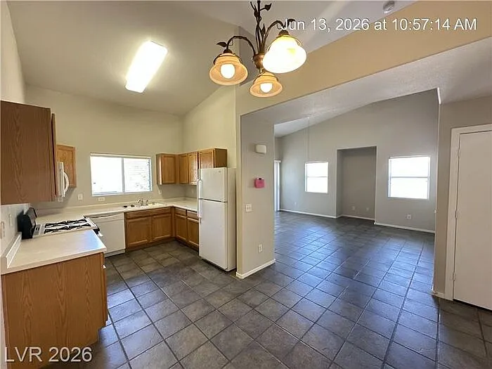 2152 Quarry Ridge St #202 — Photo 15