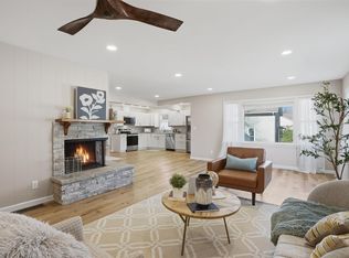 1009 E 2nd St, Washington, IA