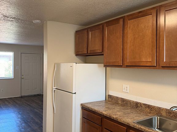 2nd image of 3421 Ross Ave SE #C
