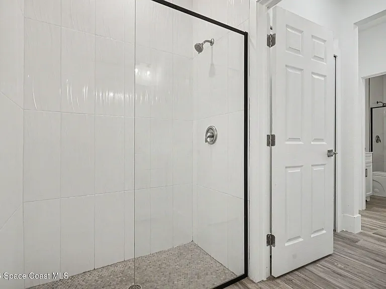 19 Travis St #101 — Photo 9