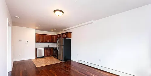 Rented by MADEHOME