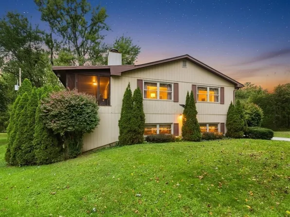 6834 Cedar Brook Gln, New Albany, OH 43054