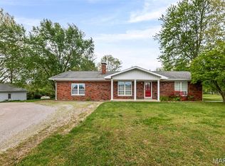 10386 Ridge Rd, Sparta, IL 62286