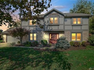 3858 Walnut Grove Ln, Dayton, OH 45440