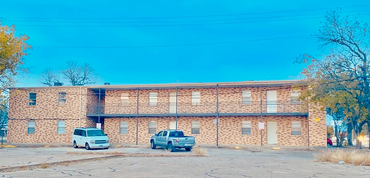 Building Photo - 414 E Avenue A #200