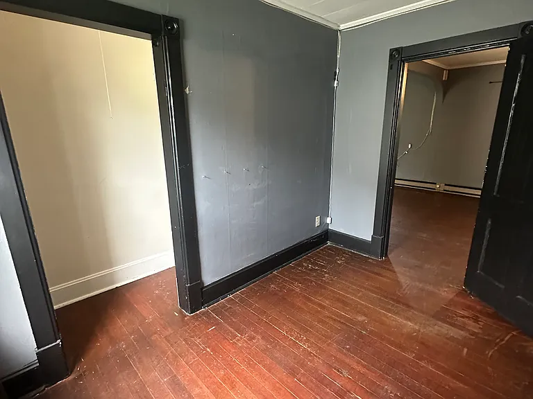 430 S Egan Ave — Photo 9