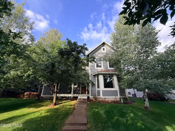 135 Palmer Loop, Eagle, CO 81631