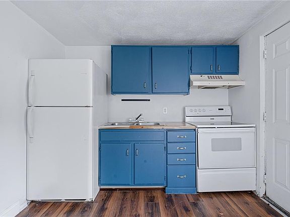 2nd image of 27-29 South St