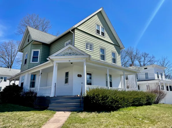 90 Chestnut Street, Manchester, CT 06040