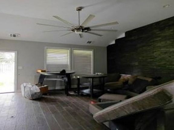 2nd image of 39400 Legacy Lake Dr