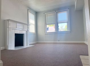 928 11th St #3, Huntington, WV 25701