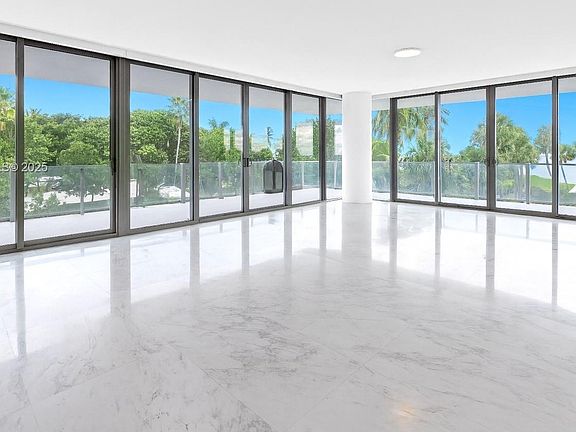 4th image of 350 E Ocean Dr #301N