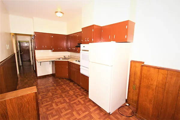 Rented by Superior Realty Service | media 6