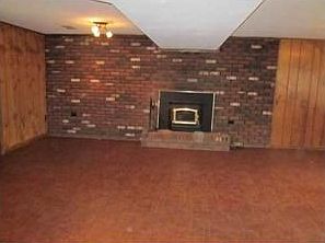 4th image of 360 Hillcrest Dr