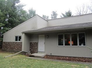 410 Canterbury Dr, Plover, WI 54467