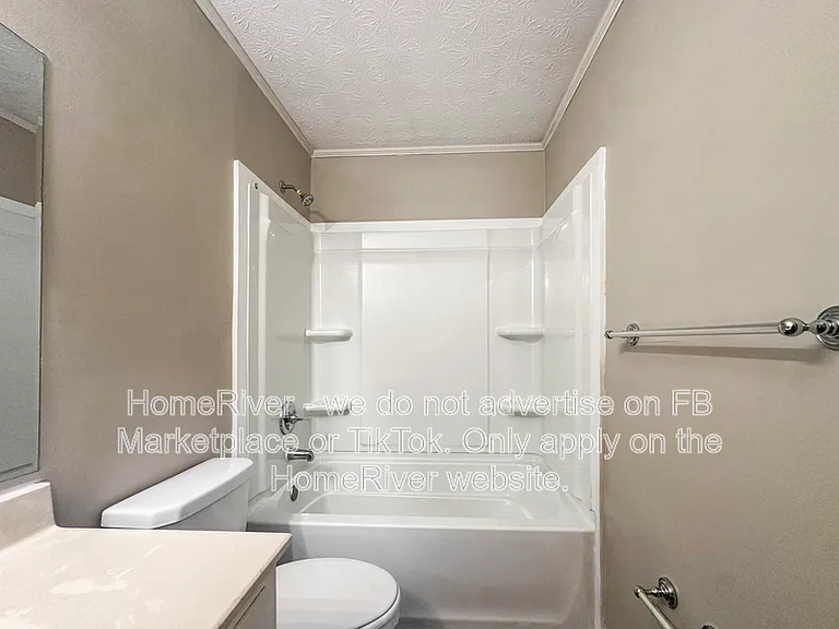561 Chatham Trl — Photo 19