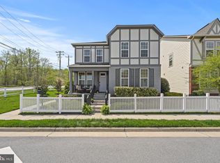7928 Ashland Dr, Alexandria, VA 22315