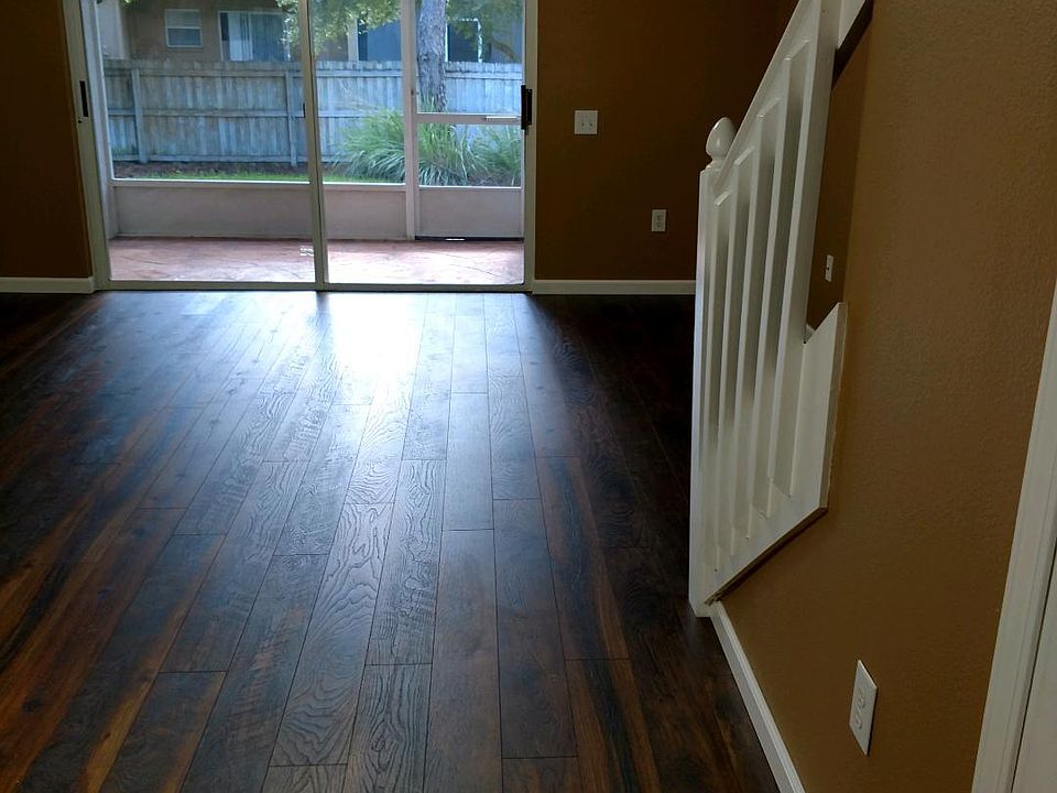 1st image of 1311 Throckmorton Dr