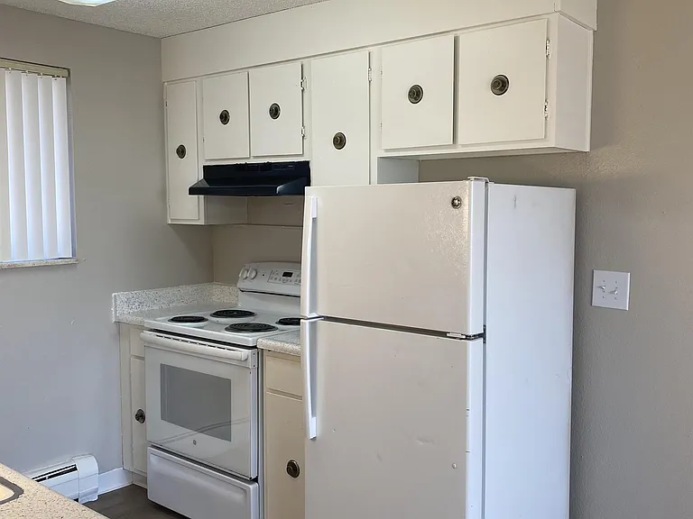 Garden Center Apt. 62, 64 & 70 — Photo 54