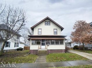 1018 E Olive St, Bloomington, IL 61701