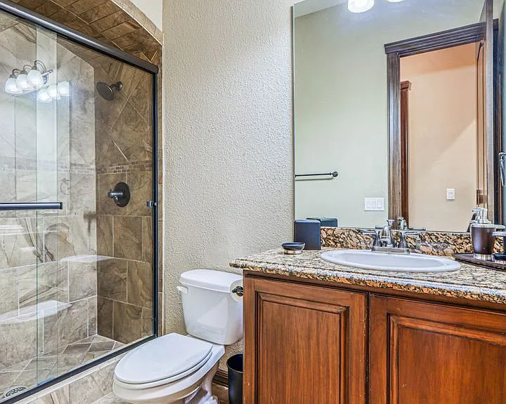 6459 Snowheights Ct — Photo 32