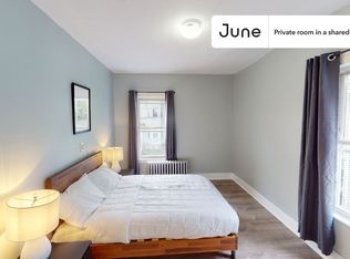 11 Islington St #E, Allston, MA 02134