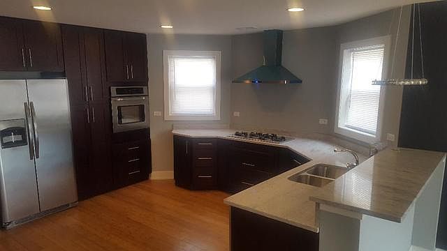 2nd image of 5428 W Quincy St