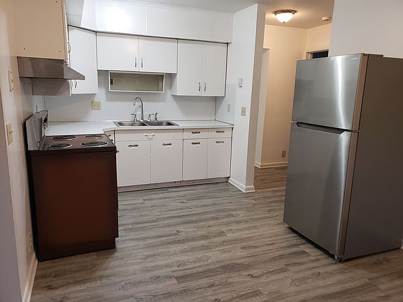 4th image of 6113 Brooklyn Rd