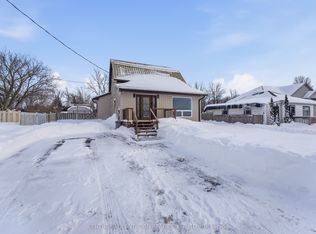 115 Ridley St, Prince Edward County, ON K8N 4Z1