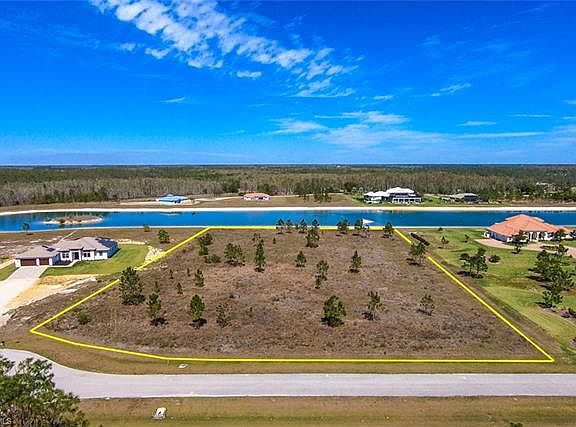 5th image of 20201 Barefoot Ski Blvd