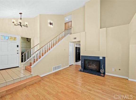 2nd image of 3240 Oakridge Dr